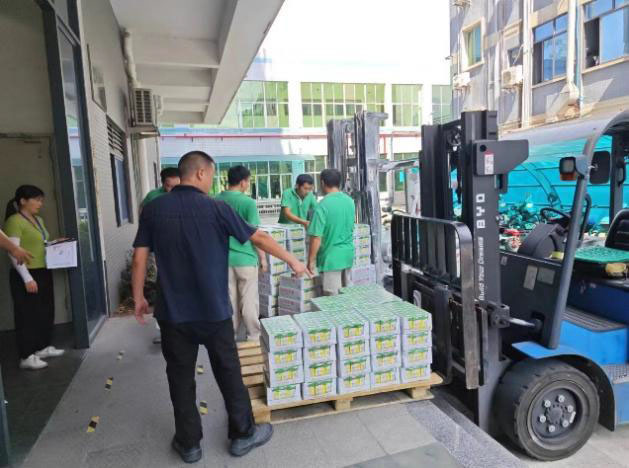 耀世娱乐化学工会开展2024年“情系员工，夏日送清凉”慰问活动-2