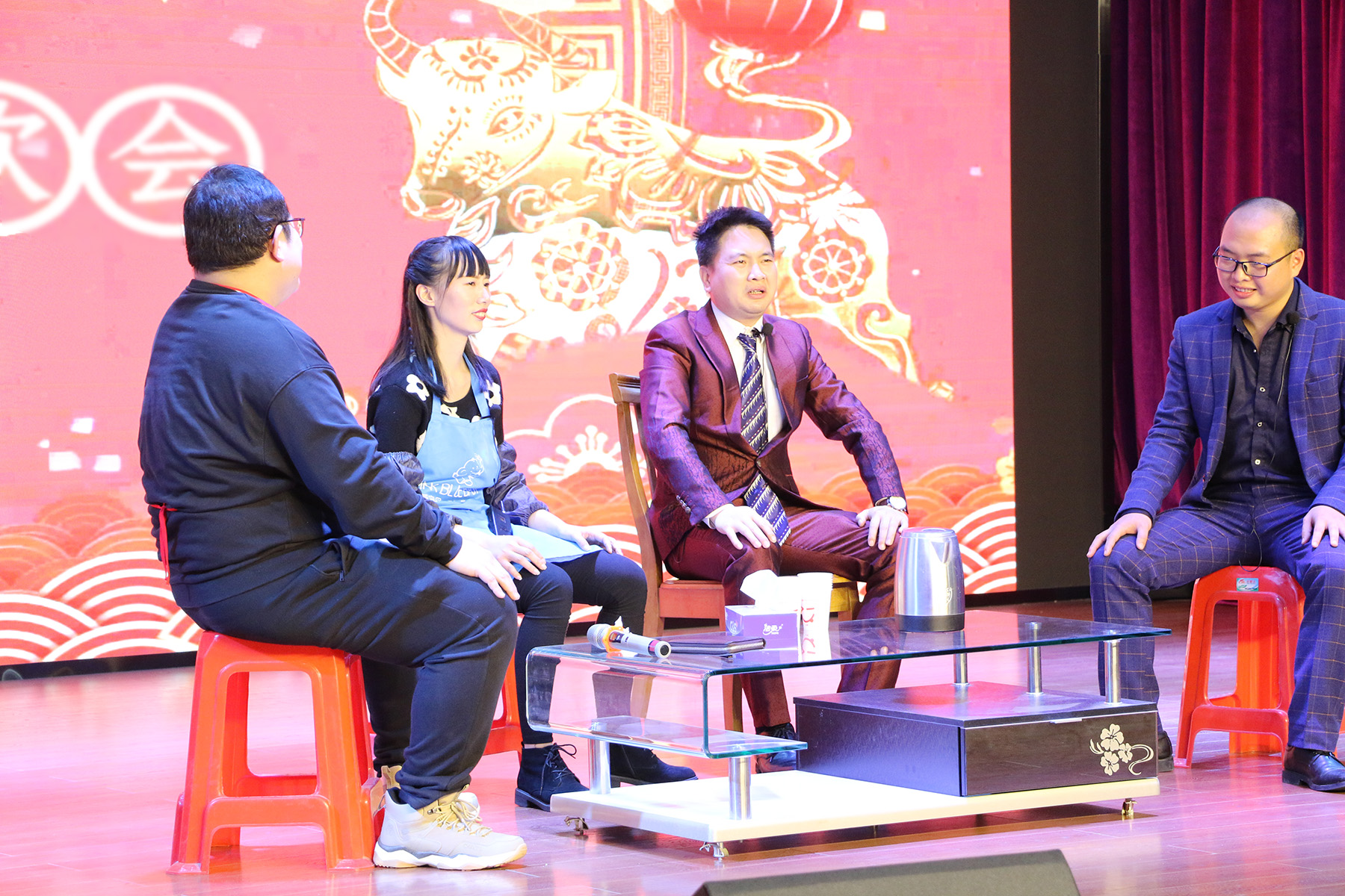 2021年耀世娱乐化学迎新联欢晚会《心态》