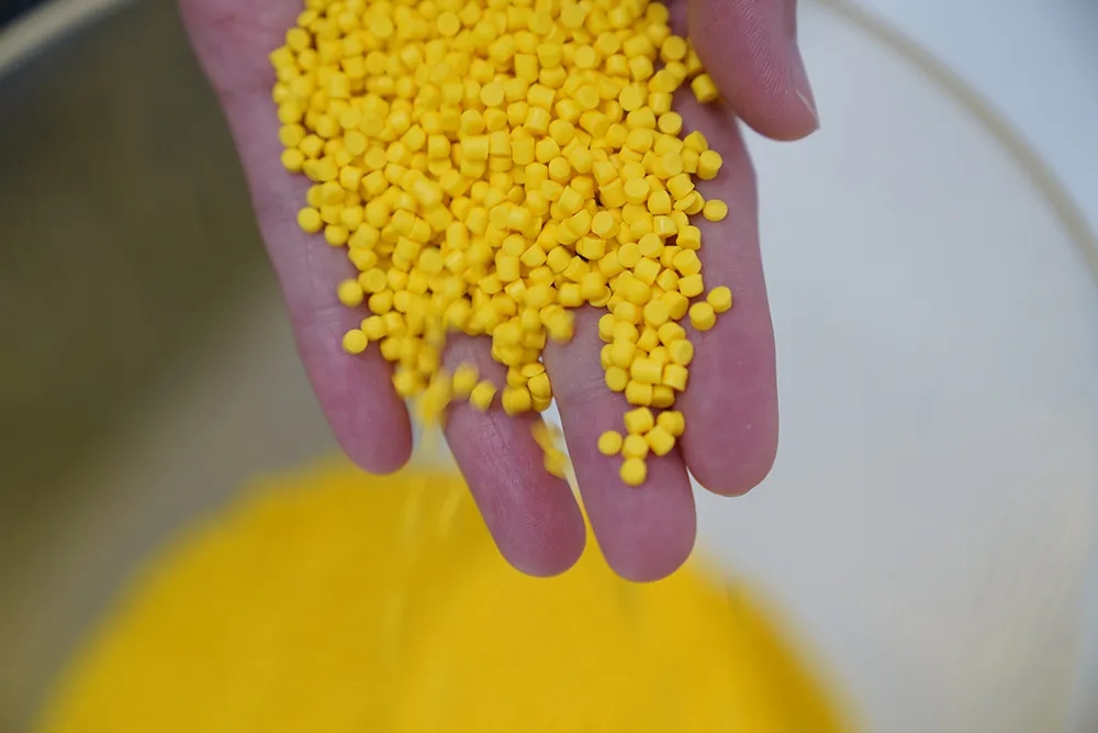 清远日报“党媒营商环境百企行”耀世娱乐专访02